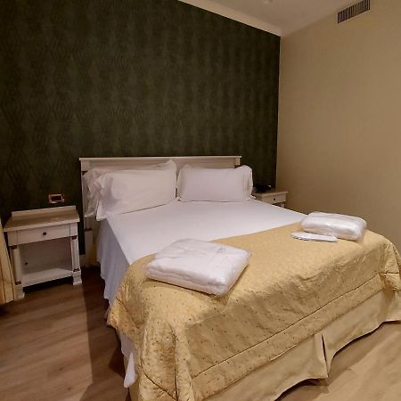 Piave41 Hotel Rome Bagian luar foto