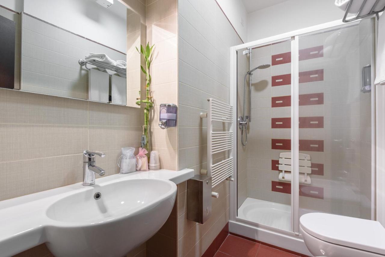 Piave41 Hotel Rome Bagian luar foto