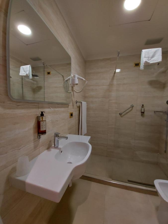Piave41 Hotel Rome Bagian luar foto